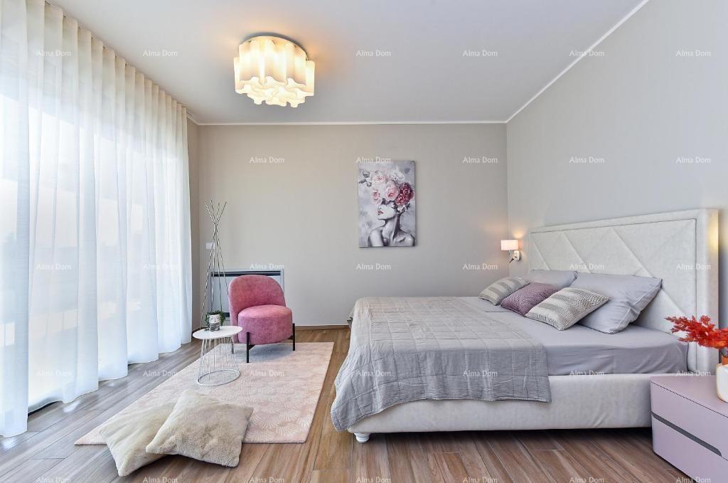 Fažana - Peroj - Čudovita vila s bazenom in pogledom na morje v bližini plaže