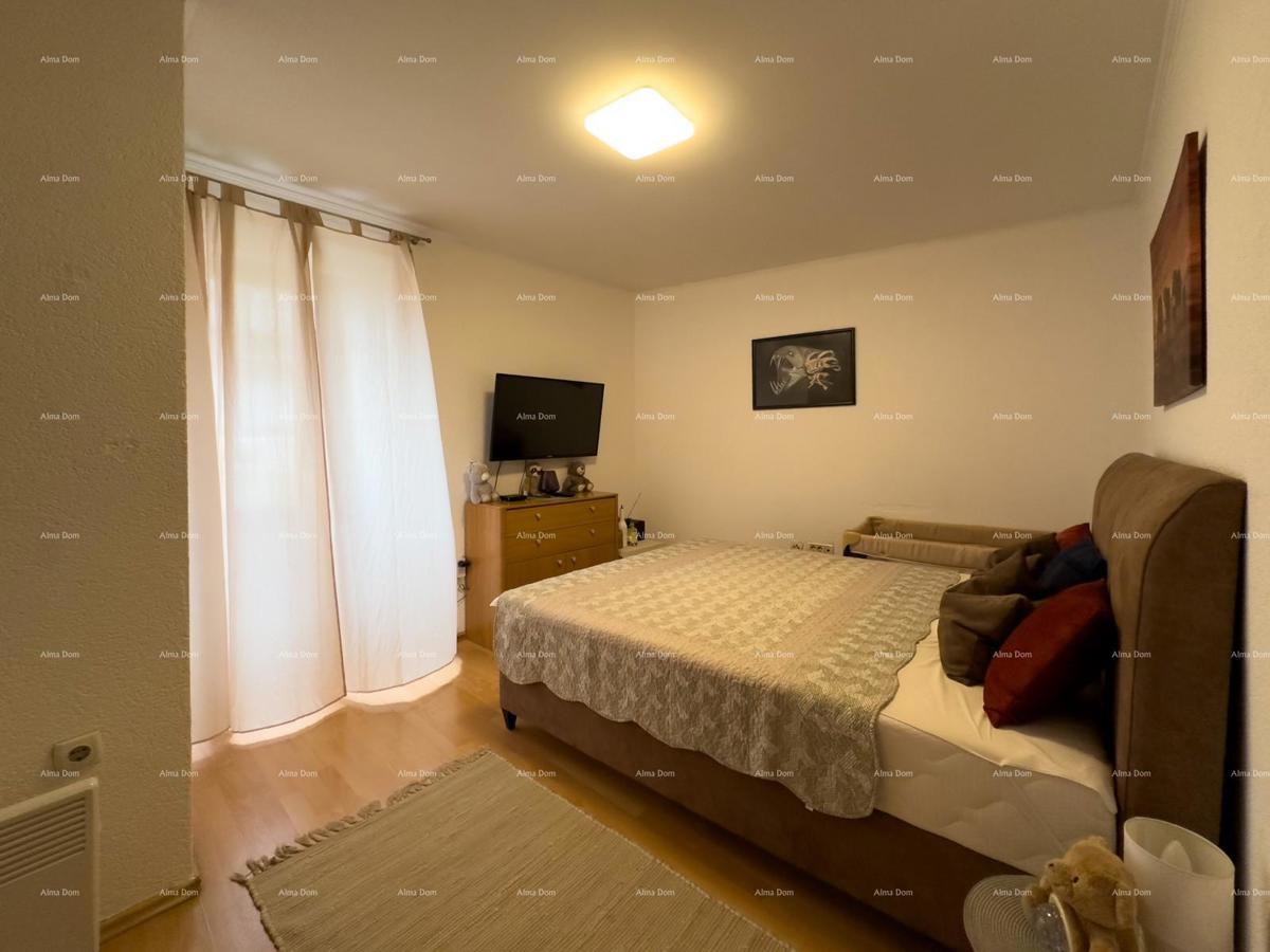 Prodajemo stan v središču Pule s parkirnim mestom!