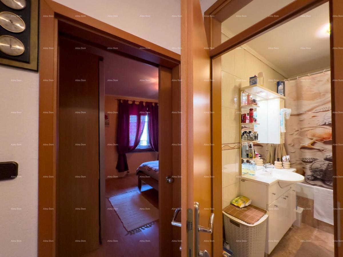 Prodajemo stan v središču Pule s parkirnim mestom!