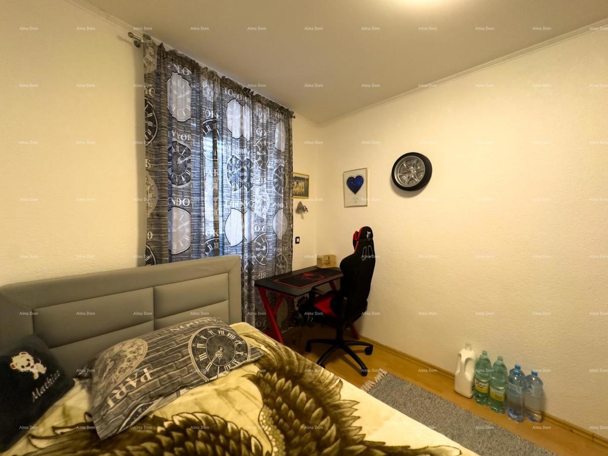 Prodajemo stan v središču Pule s parkirnim mestom!