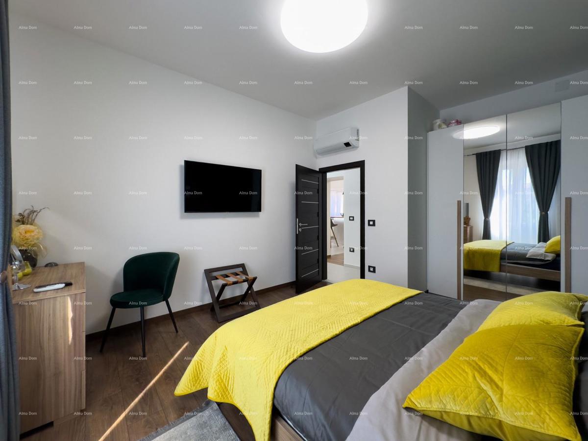 Pulj strogo središče Istarska ulica 500 metrov od Arene Sodobno popolnoma prenovljeno in opremljeno mestno stanovanje