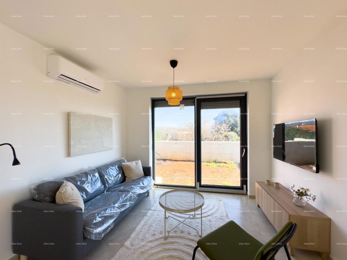 Mukalba. Medulin. Stanovanje v novogradnji z lastnim bazenom