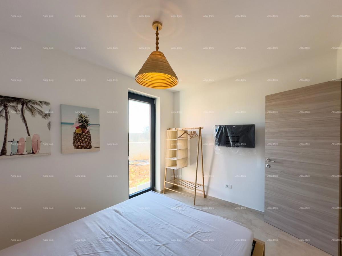 Mukalba. Medulin. Stanovanje v novogradnji z lastnim bazenom