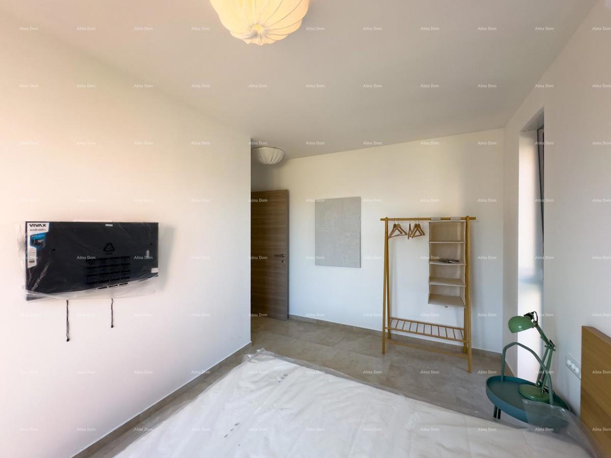 Mukalba. Medulin. Stanovanje v novogradnji z lastnim bazenom