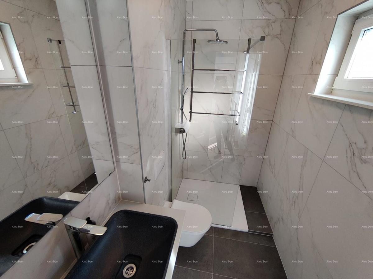 Prodaja - novoizgrajena hiša blizu morja, Banjole!