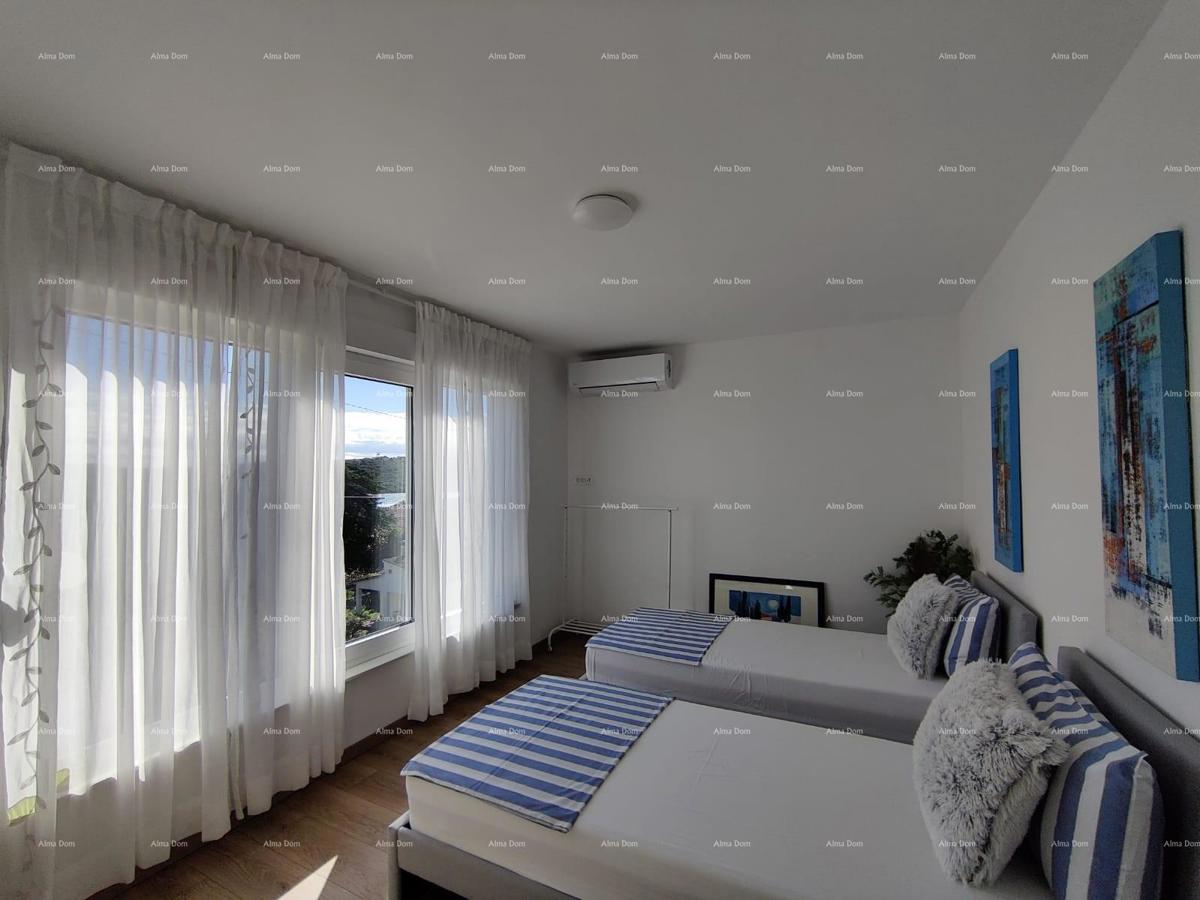 Prodaja - novoizgrajena hiša blizu morja, Banjole!