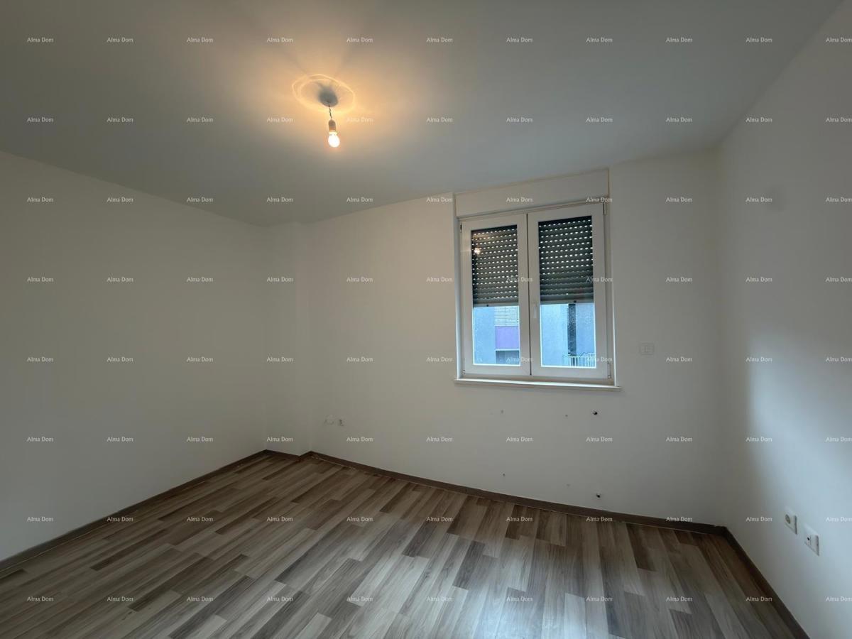 Vrhunska lokacija! Prodaja stanovanja v neposredni bližini centra mesta, Pula!