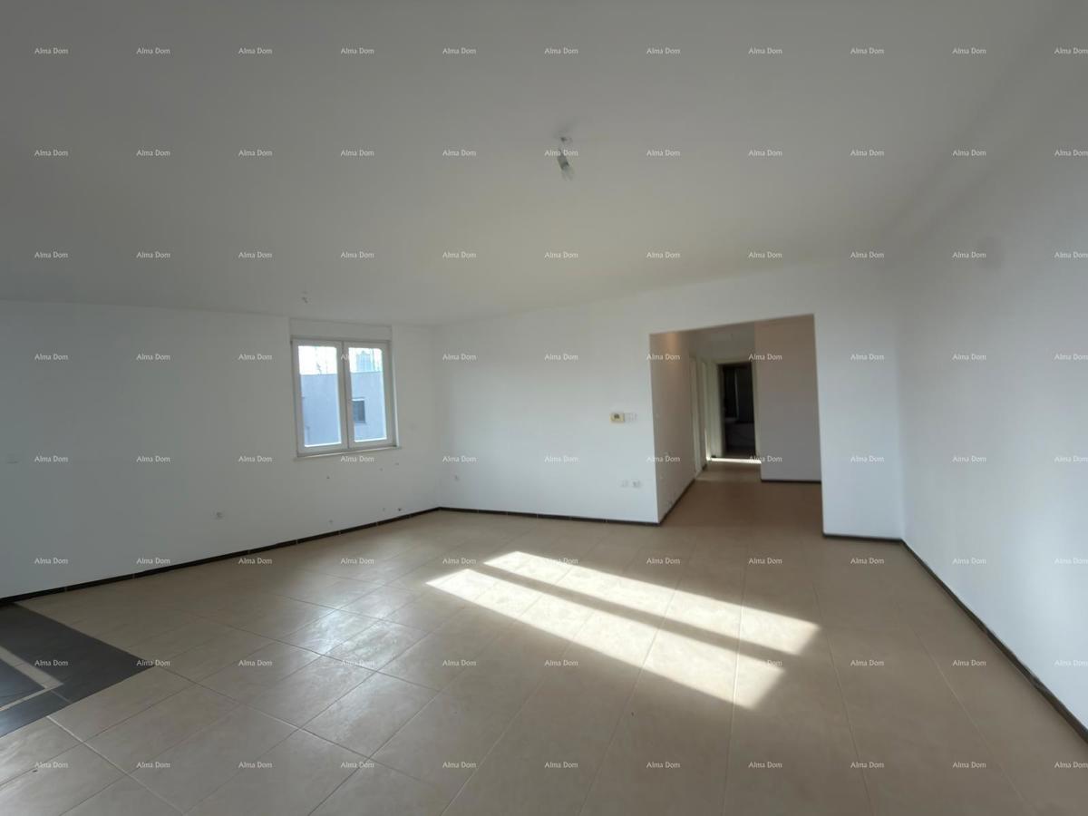 Vrhunska lokacija! Prodaja stanovanja v neposredni bližini centra mesta, Pula!