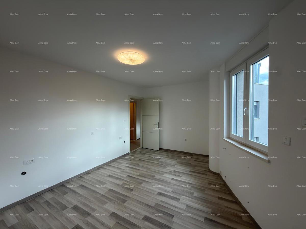 Vrhunska lokacija! Prodaja stanovanja v neposredni bližini centra mesta, Pula!