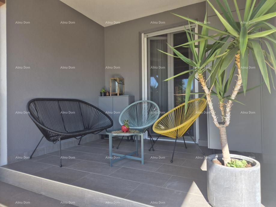 Prodaja potpuno opremljenog stana u Žbandaju