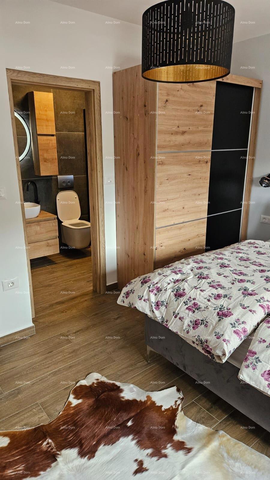 Prekrasna hiša s bazenom in vrtom blizu Labina