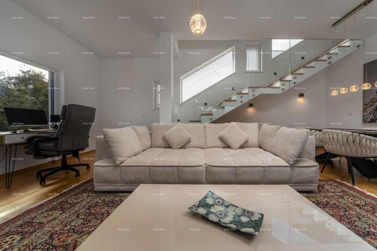 Prodaja - novo zgrajena, moderna in ekskluzivna vila s bazenom, Volme, Pula!