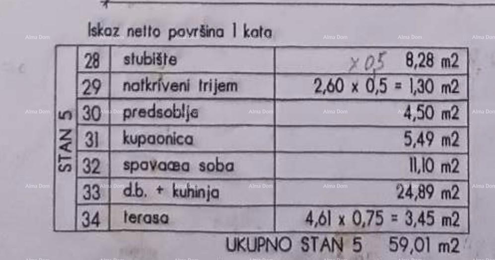 Stanovanje, Valbandon, z 2 parkirnima mestoma in dvoriščem