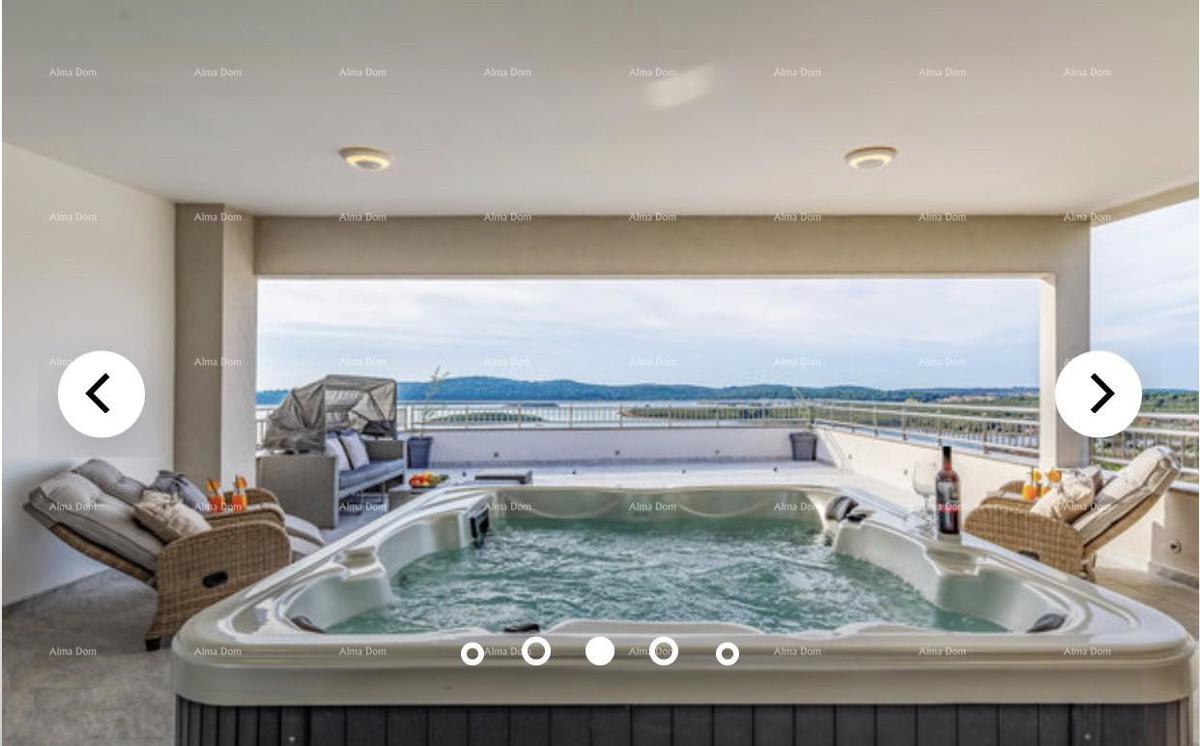 Čudovita vila s pogledom na morje. POMER