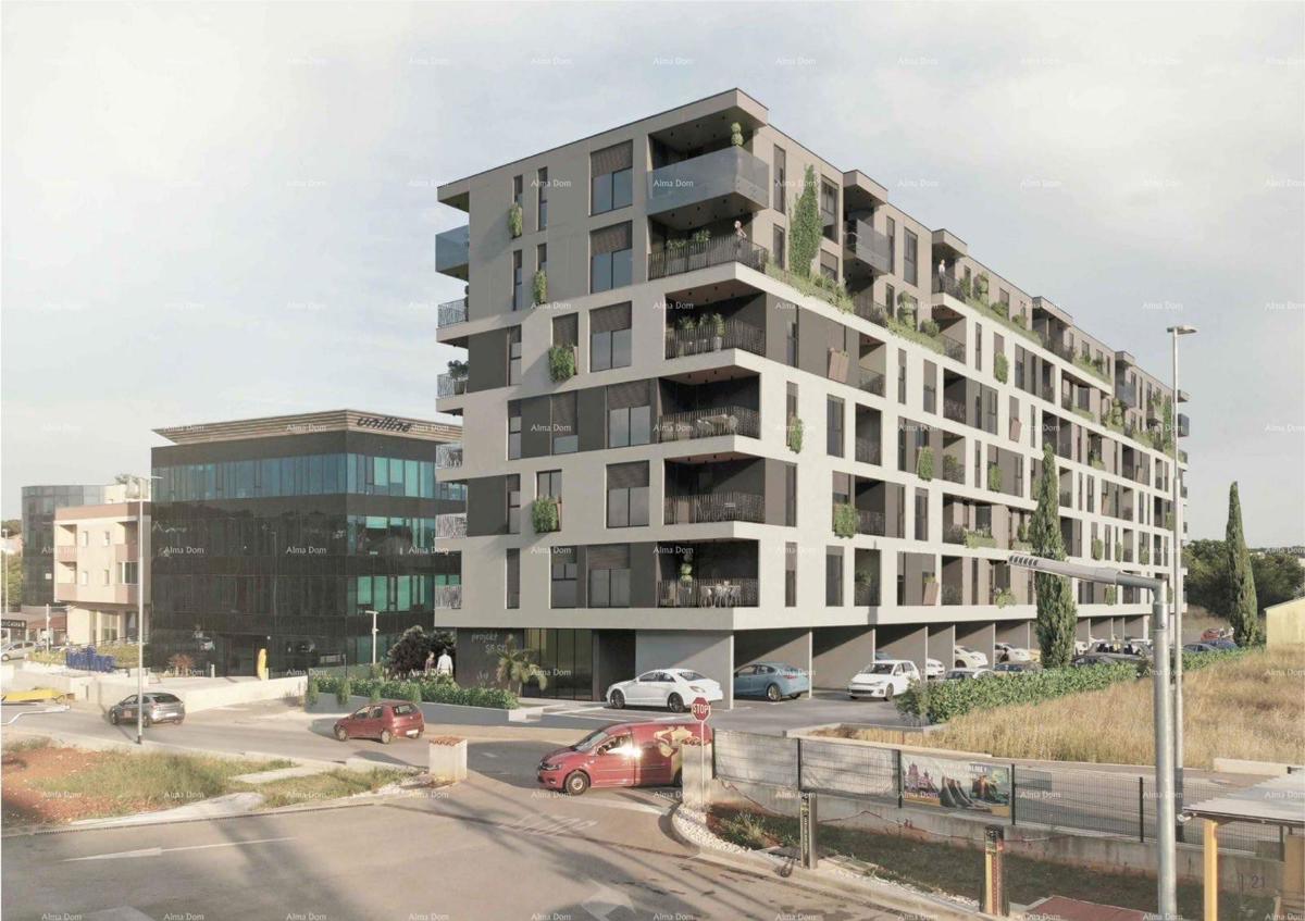 Pula! Večstanovanjska, moderna zgradba z dvigalom, blizu centra. S43