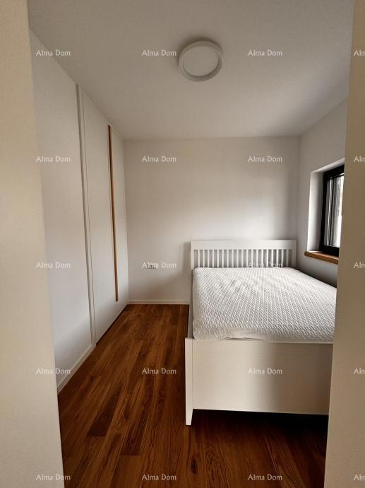 Prodaja samostojeće moderne prizemne kuće, Bale!