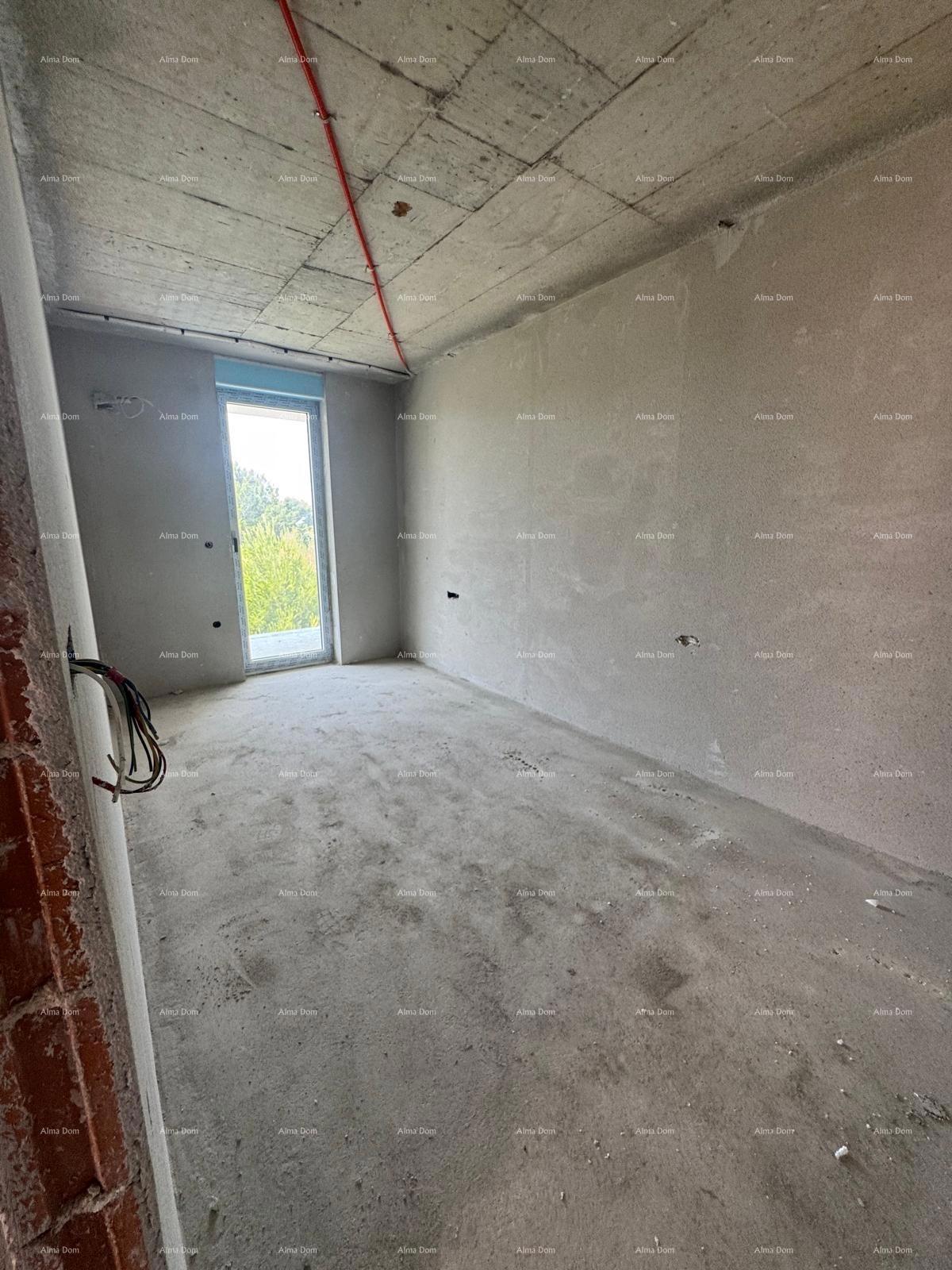 Prodaja luksuznega stanovanja s parkirnim mestom in pogledom na morje, Ližnjan!