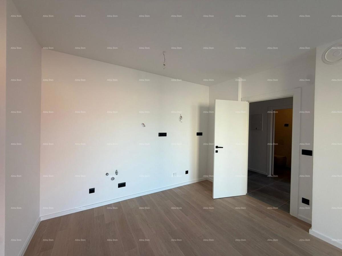 UMAG – Novogradnja! Stan v modernem stanovanjskem kompleksu z dvema parkirnima mestoma, S 2-22