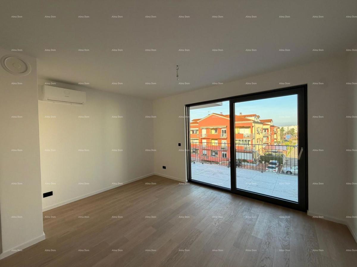 UMAG – Novogradnja! Stan v modernem stanovanjskem kompleksu z dvema parkirnima mestoma, S 2-22