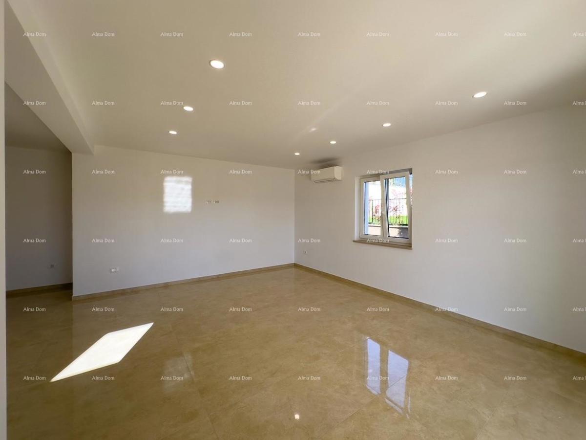 Čudovita vila v mediteranskem stilu, Umag