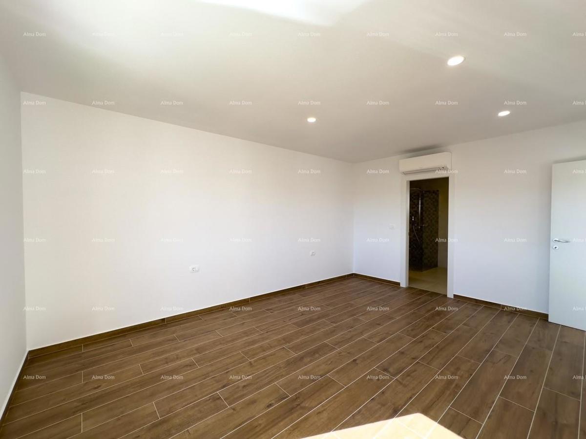 Čudovita vila v mediteranskem stilu, Umag