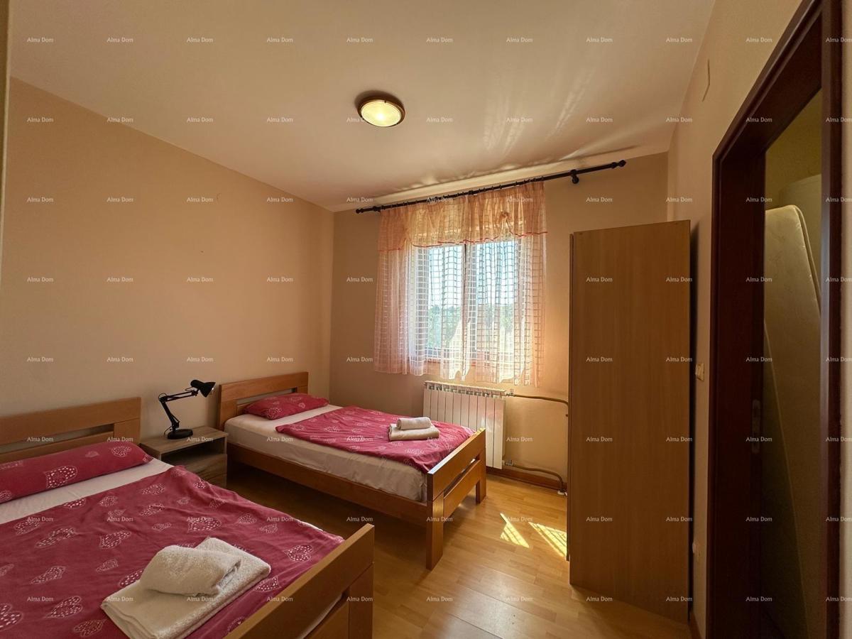 Prodajemo hišo s pet apartmajev na odlični lokaciji!