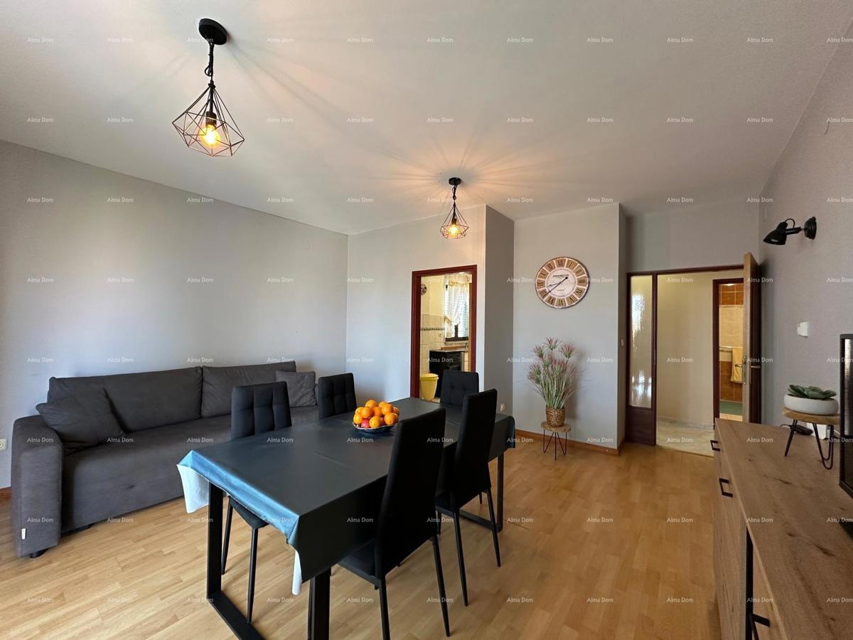 Prodajemo hišo s pet apartmajev na odlični lokaciji!