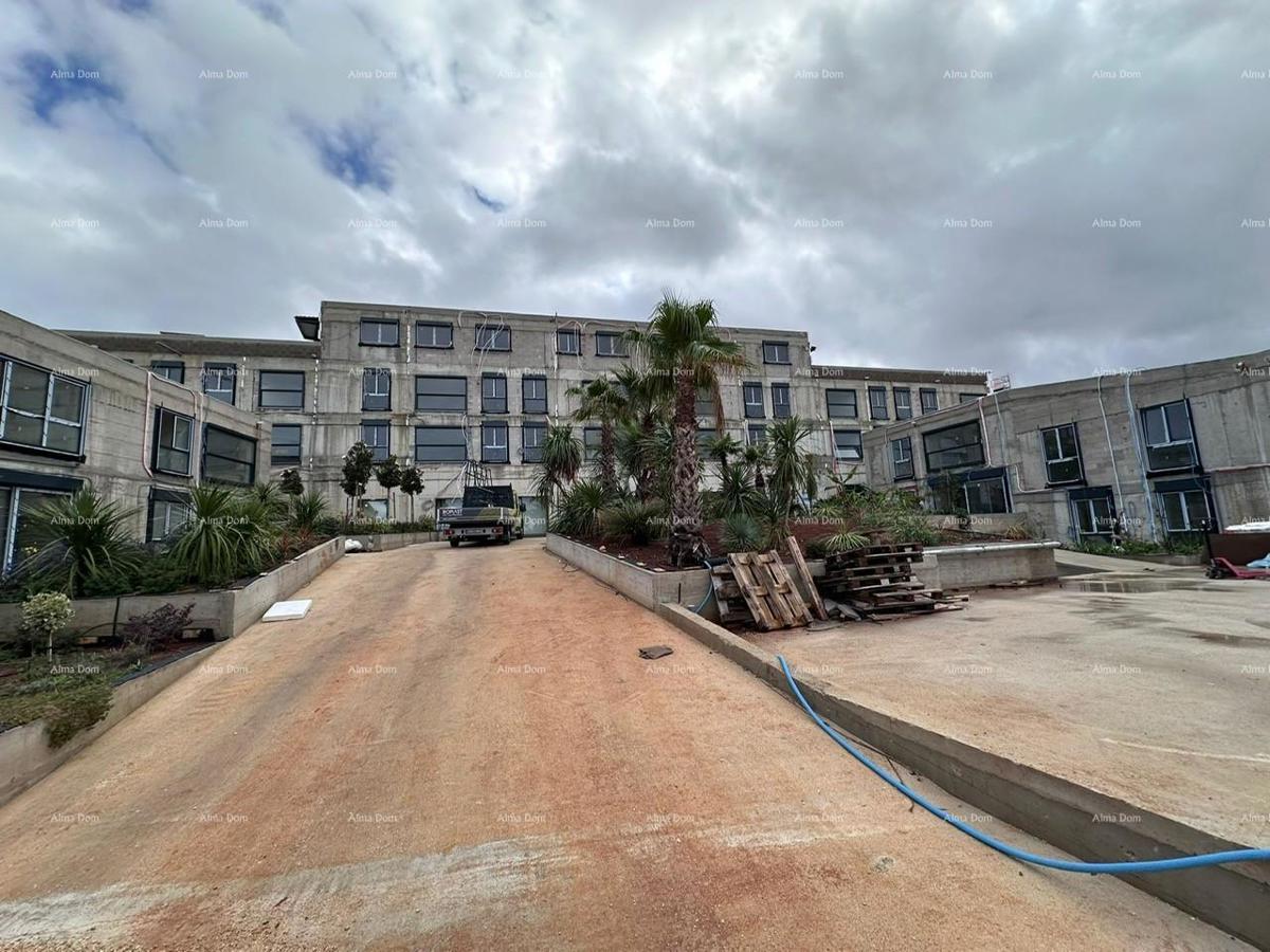 Prodaja poslovnega prostora v novem poslovno-stanovanjskem projektu, Poreč, SPP6