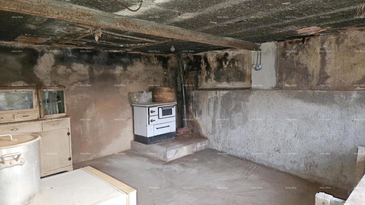 ŽMINJ (okolica) - odlična kamnita hiša z dvoriščem