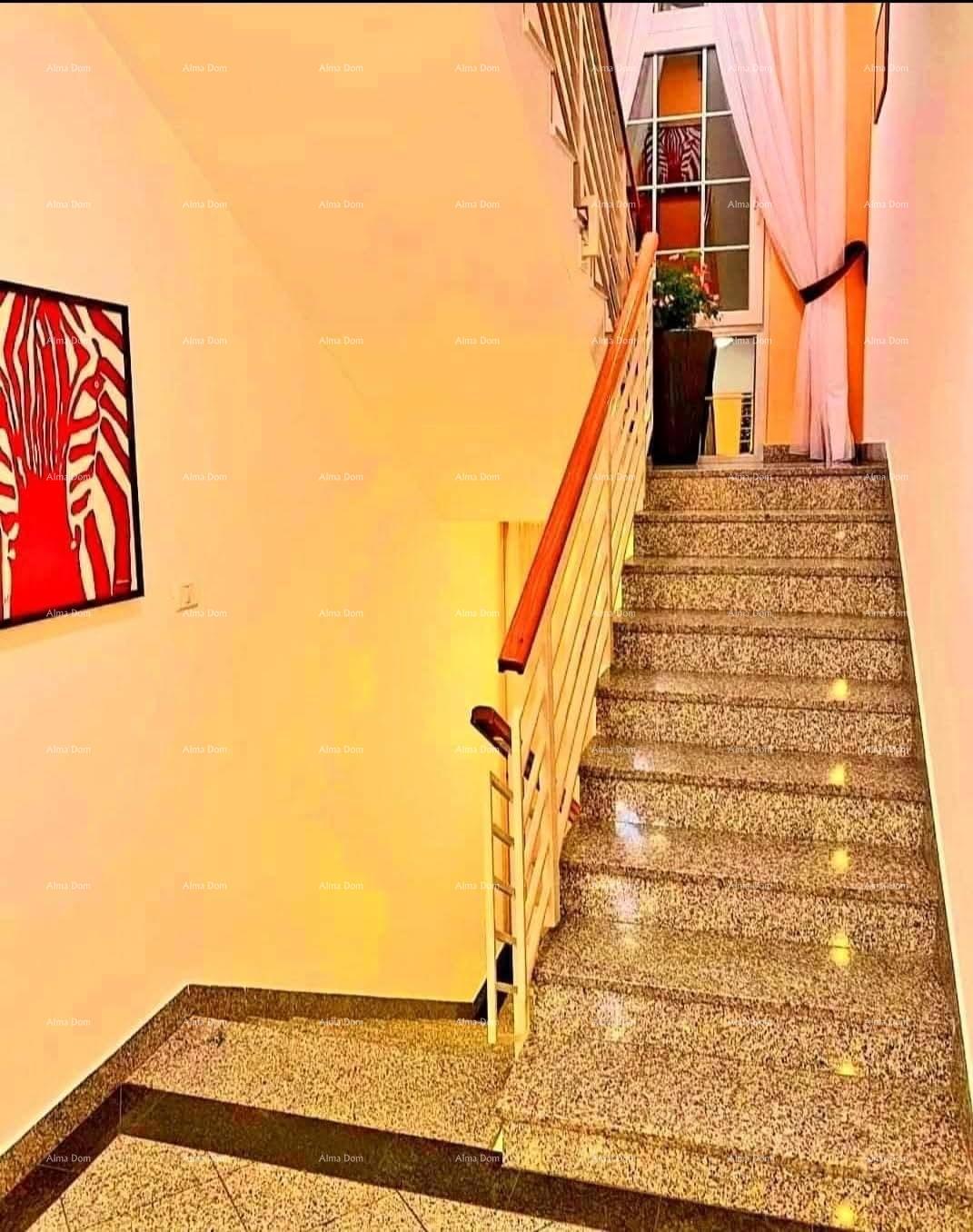 Prodaja - čudovit družinski hotel v Fažani - 200 m od morja!