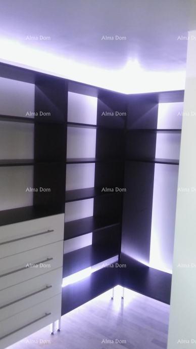 Prodamo stanovanje v Puli! Veruda