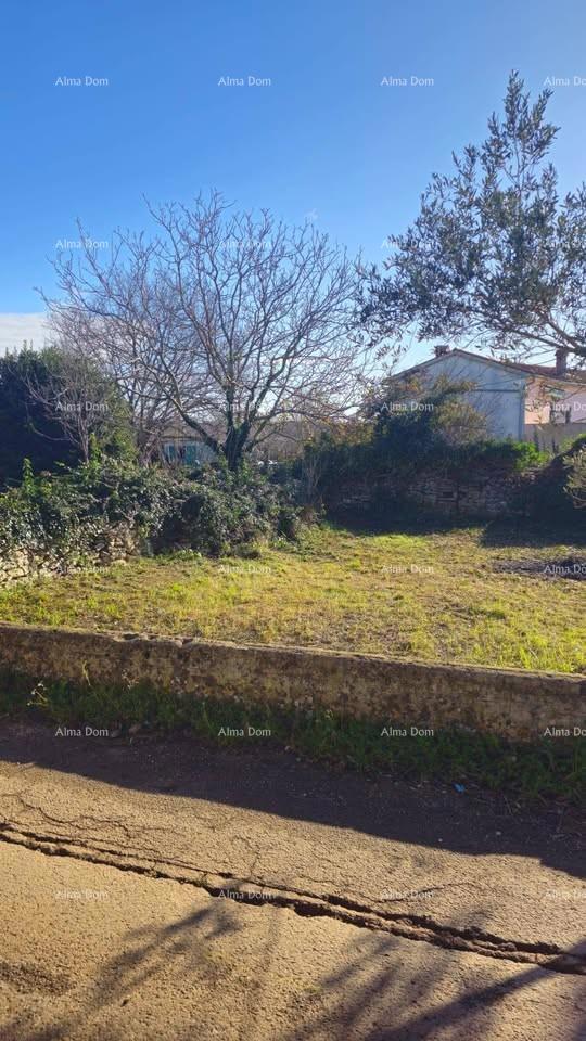 Na prodaju ruševna kuća – Svetvinčenat, Juršići