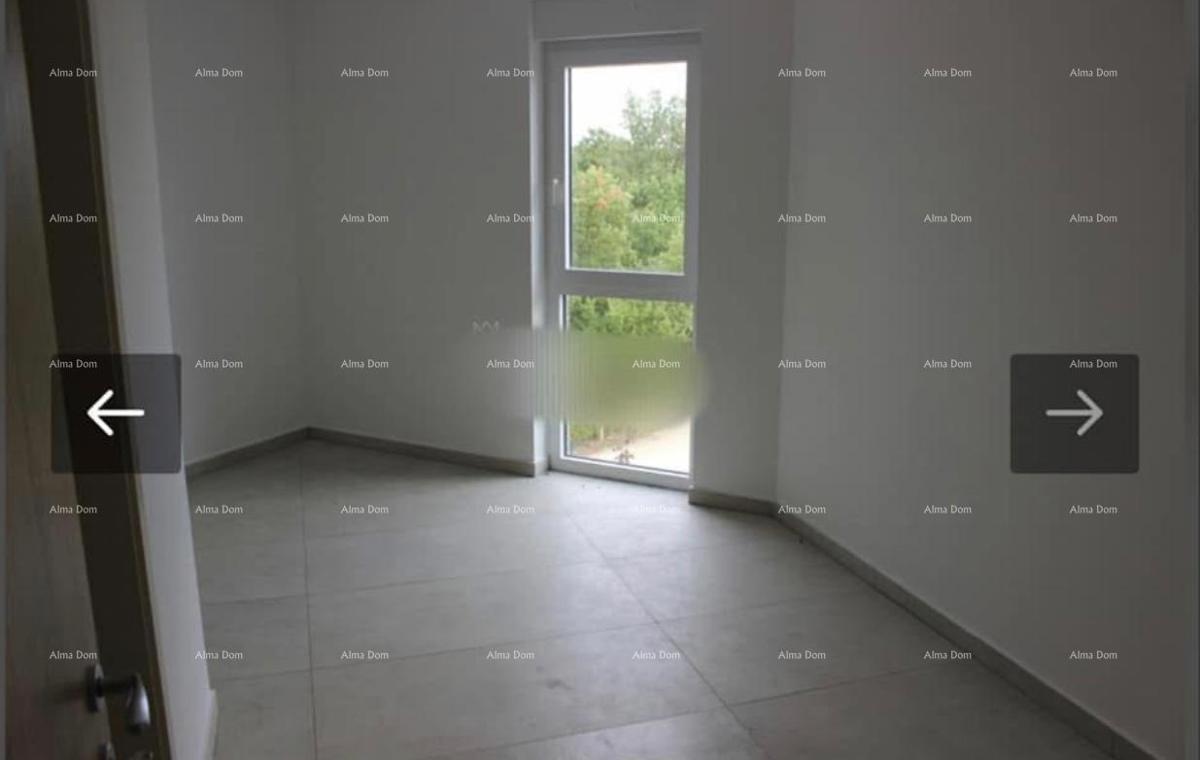 Luksuzno petosobno stanovanje na prodajo – 150 m², vrh stavbe, novogradnja