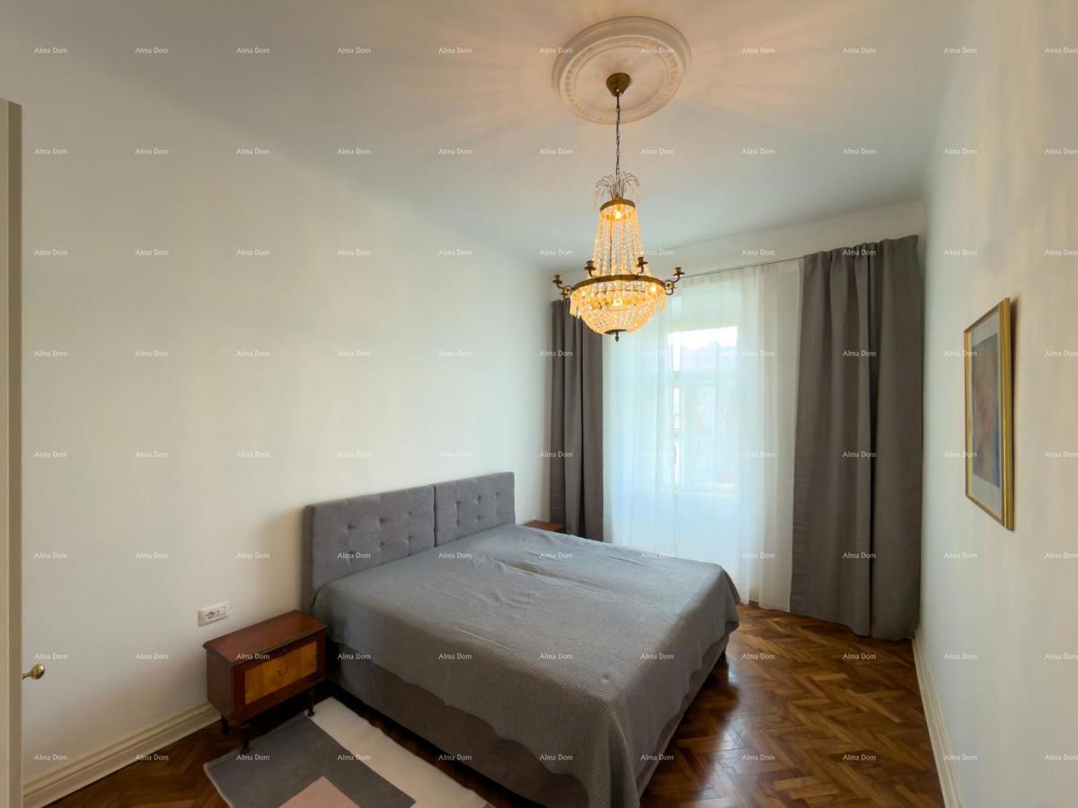 Renoviran stan v centru Pule!