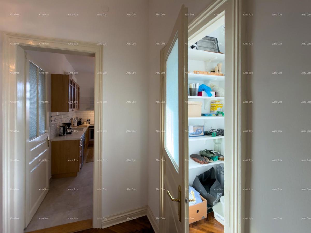 Renoviran stan v centru Pule!