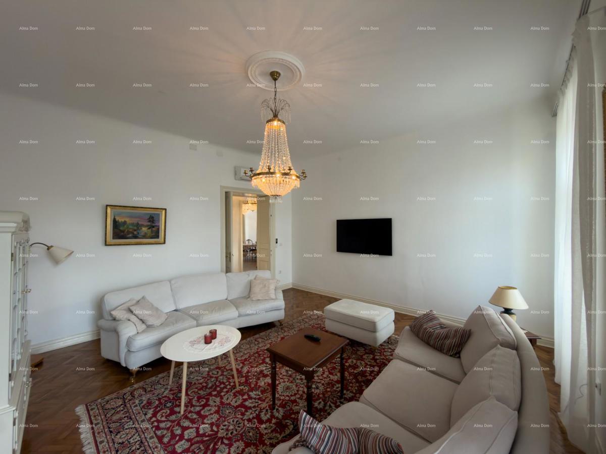 Renoviran stan v centru Pule!