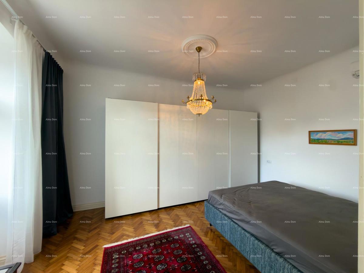 Renoviran stan v centru Pule!