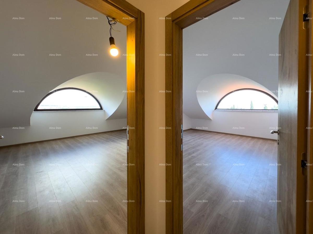 Prodamo stanovanje s čudovitim pogledom na morje! Premantura!