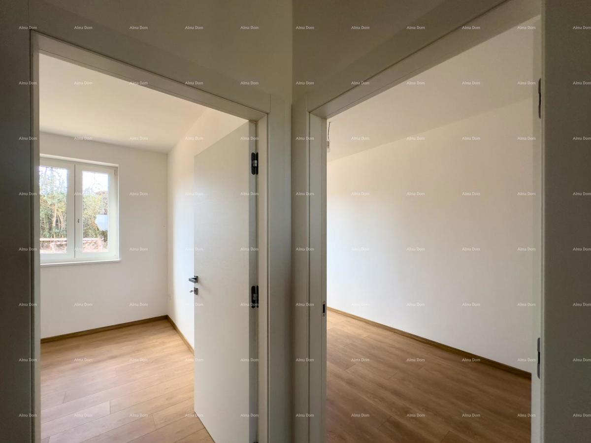 Prodajamo stanovanje z vrtom v Barbanu.