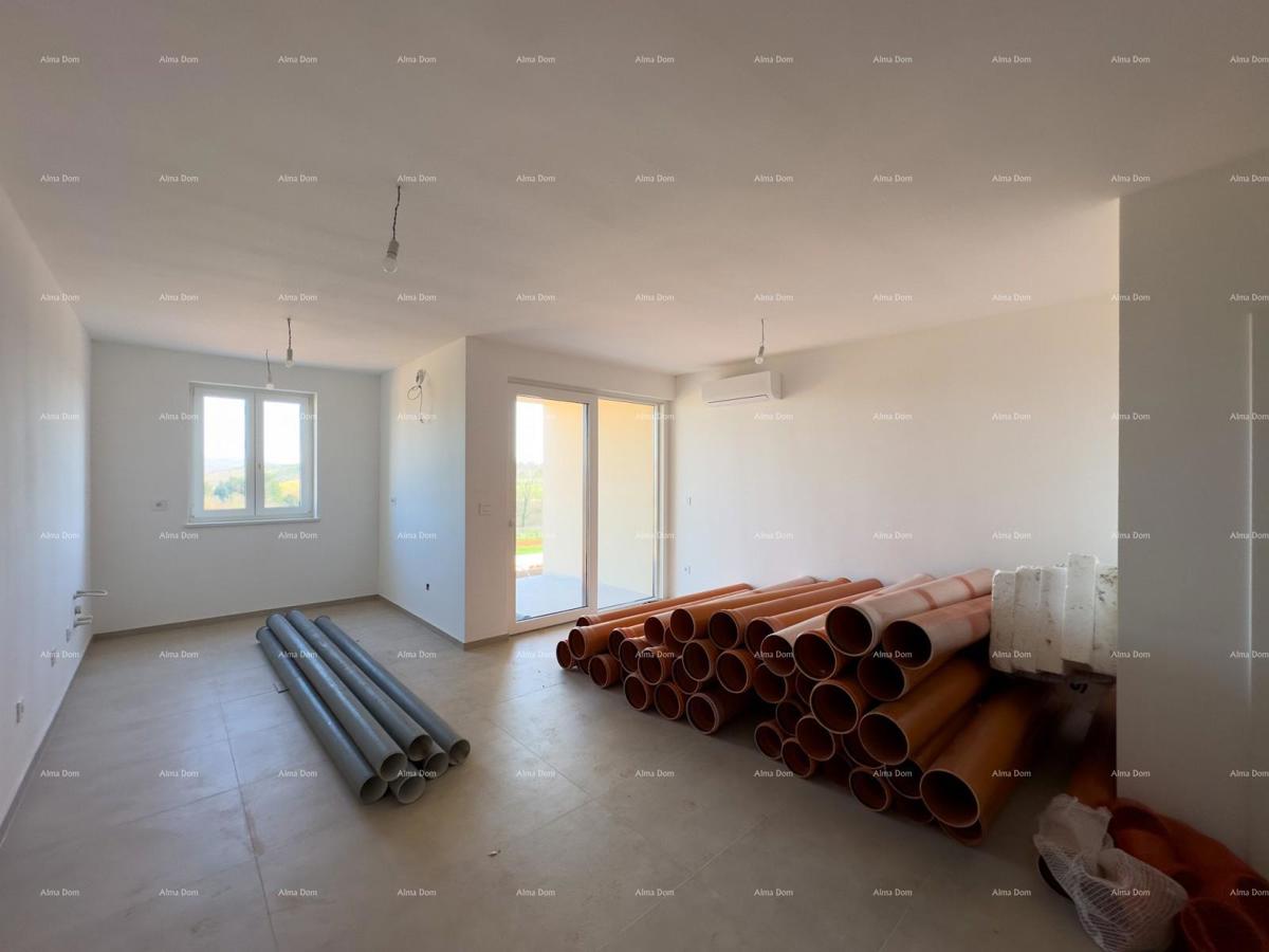 Prodajamo stanovanje z vrtom v Barbanu.