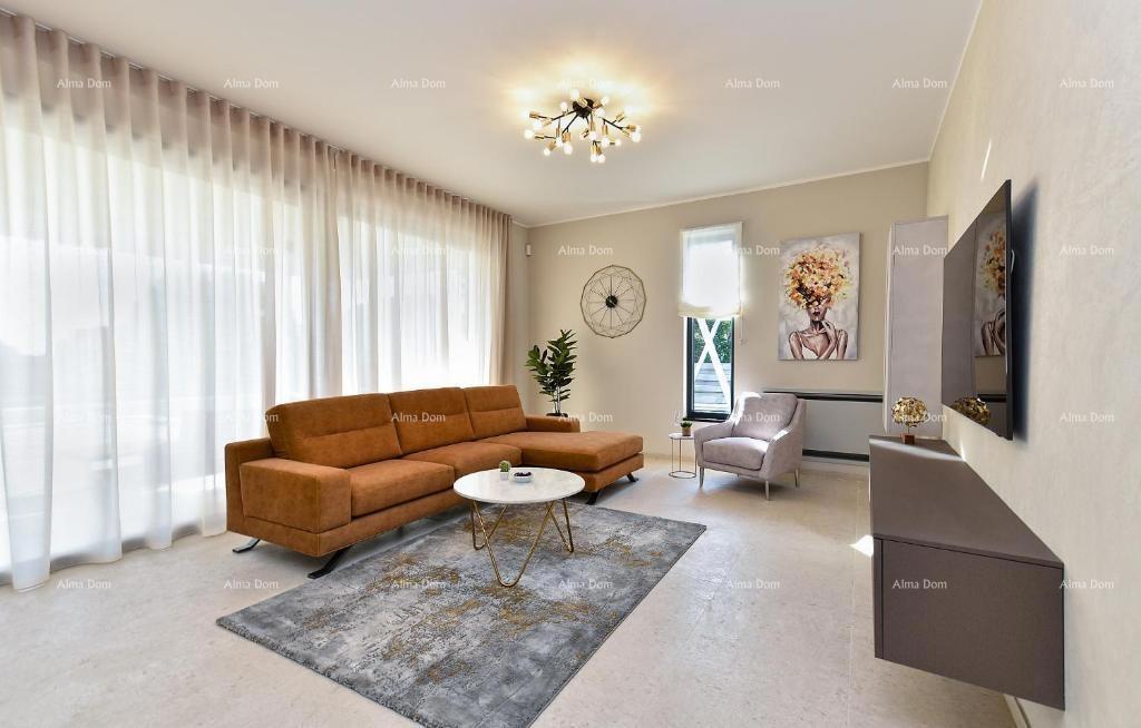 Fažana - Peroj - Čudovita vila s bazenom in pogledom na morje v bližini plaže