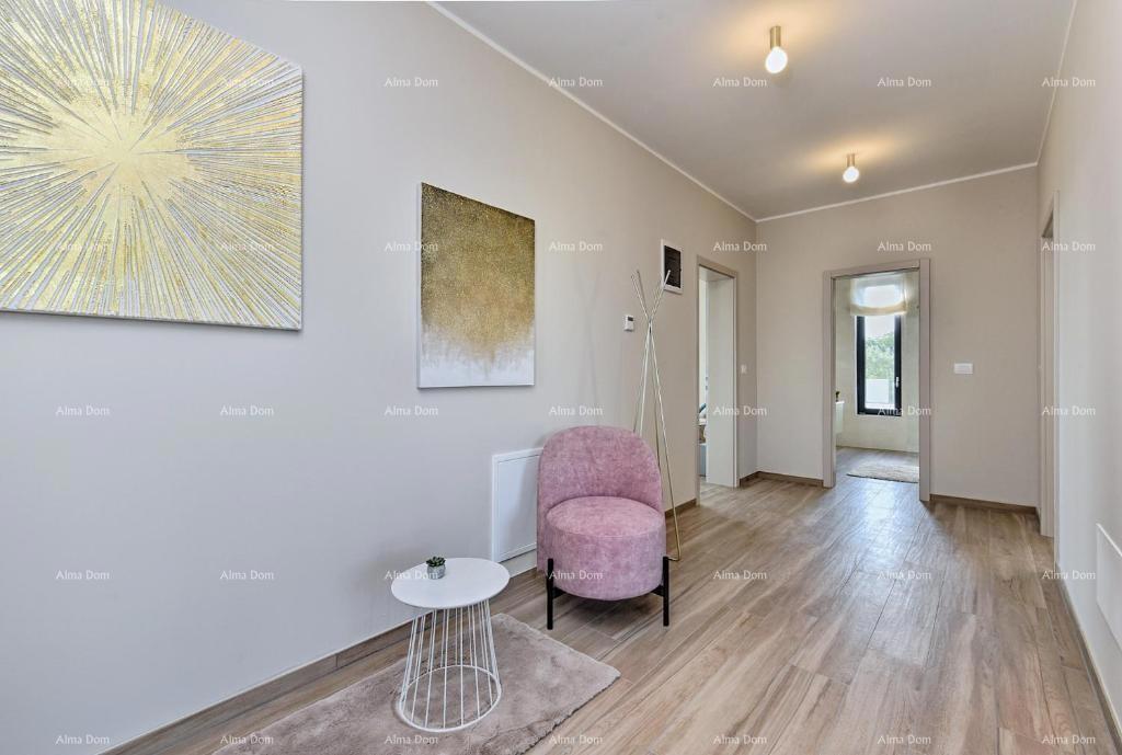 Fažana - Peroj - Čudovita vila s bazenom in pogledom na morje v bližini plaže