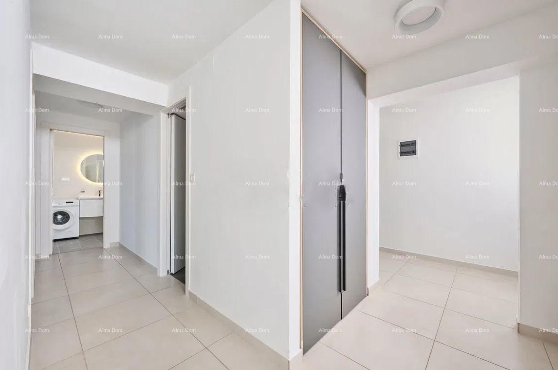 Umag – apartma blizu morja v kompleksu s bazenom