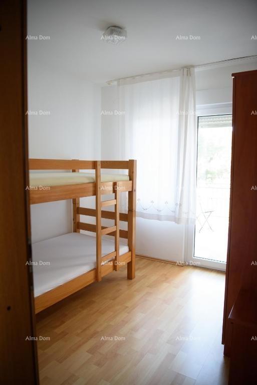 PREMANTURA – čudovita hiša s tremi stanovanji