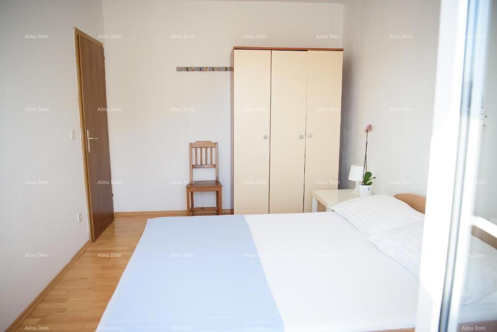 PREMANTURA – čudovita hiša s tremi stanovanji