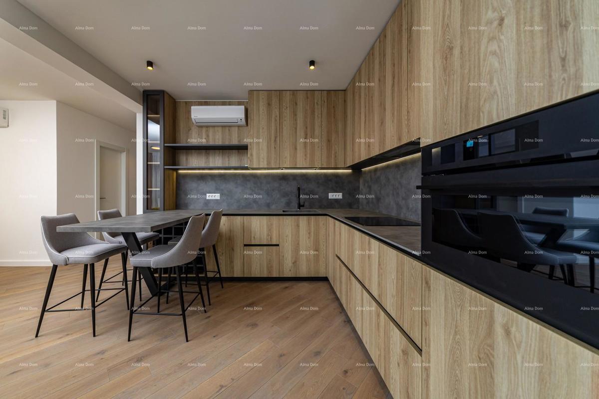 ROVINJ, Borik – Novo luksuzno stanovanje v prestižni soseski, 200 m od morja