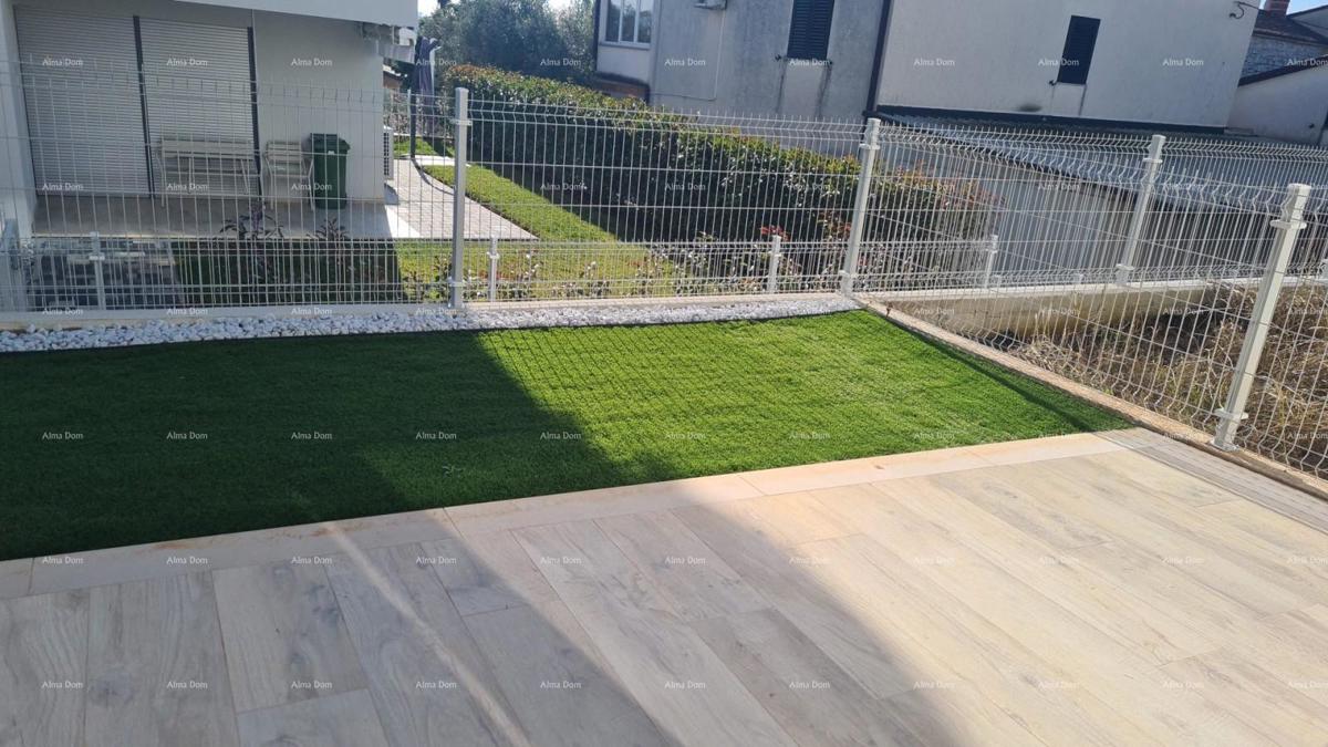 Moderen apartma v bloku D z dvema parkirnima mestoma, blizu Umaga!