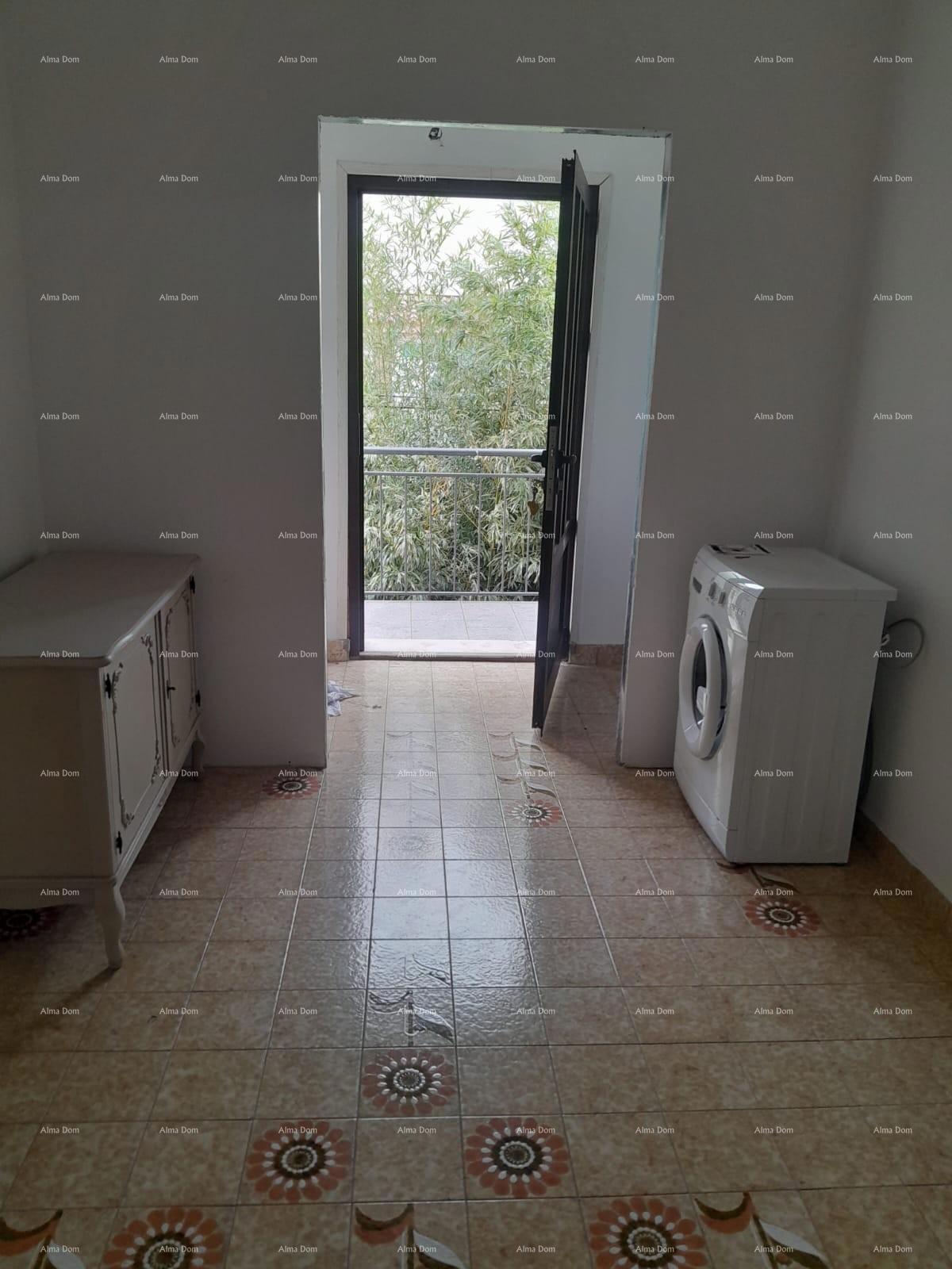 Prodaja – 1. nadstropje hiše z vrtom in parkiriščem