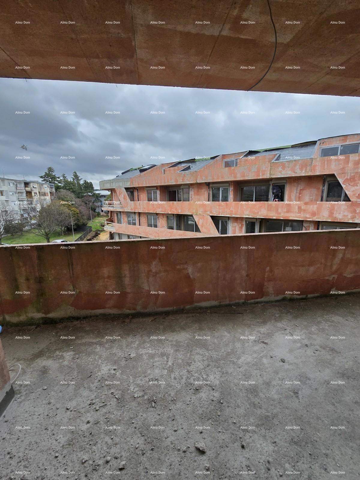 Poreč, stanovanjsko poslovni objekt v gradnji s stanovanji in podzemnimi garažami