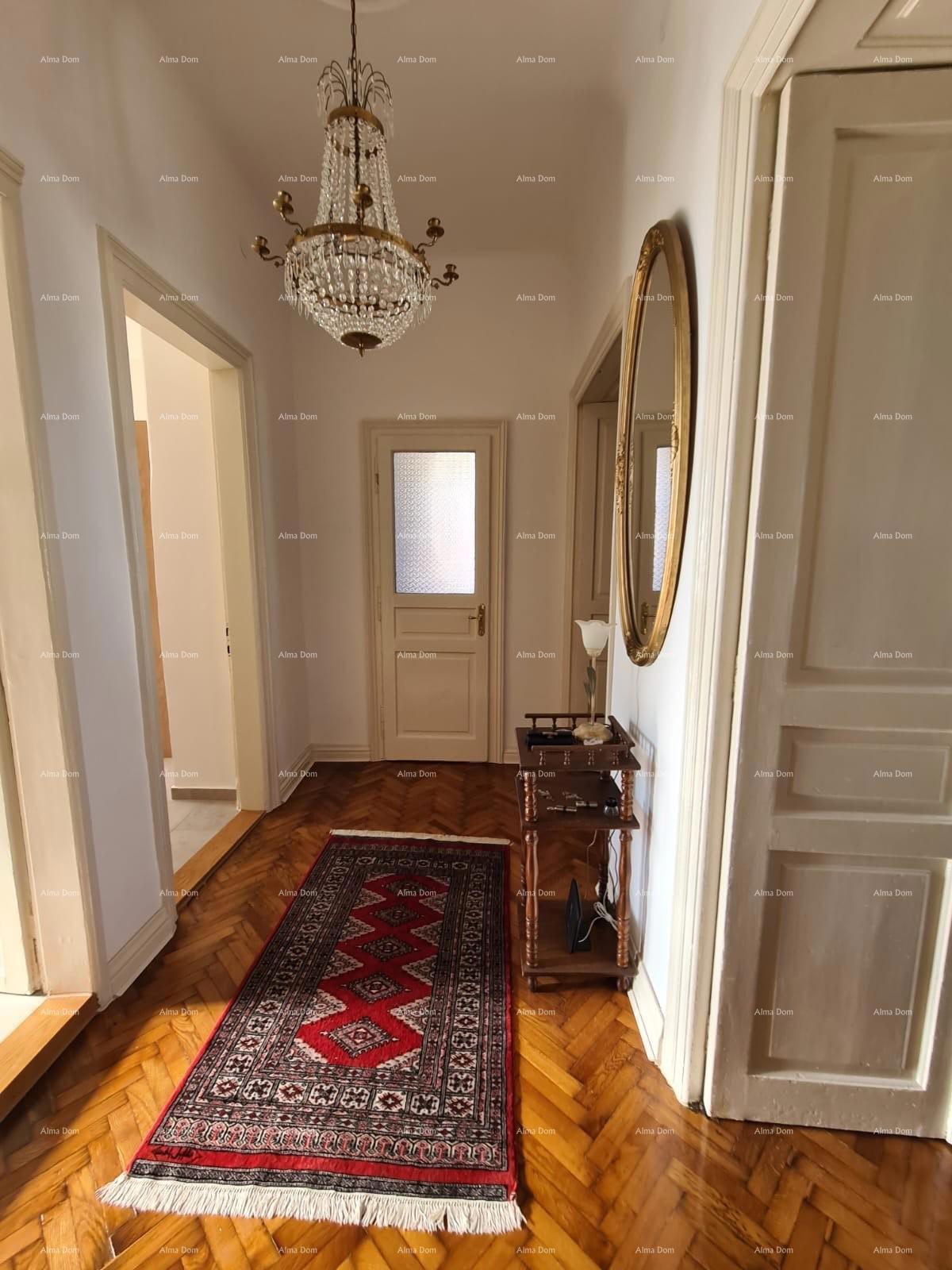 PULA CENTAR, PROSTRAN APARTMA 93 M2, NAJEM